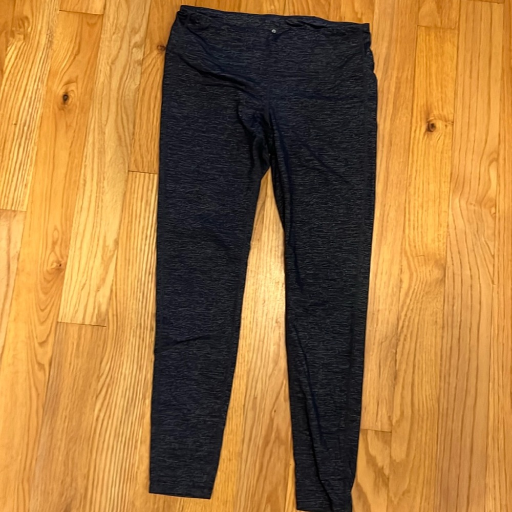 Athleta leggings size M